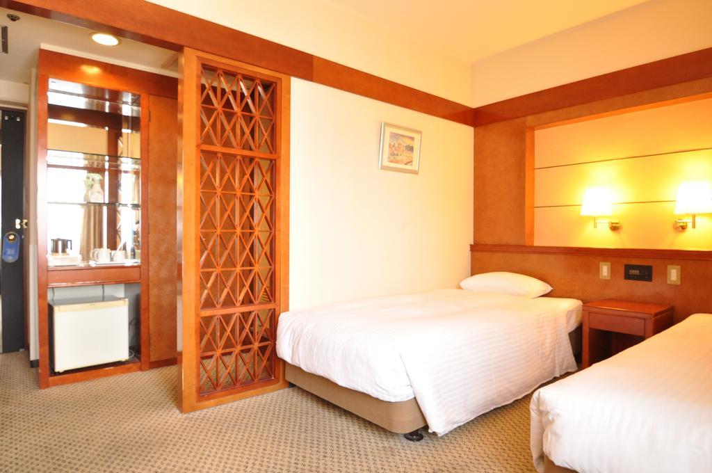 Toko City Hotel Umeda Ōsaka Zimmer foto